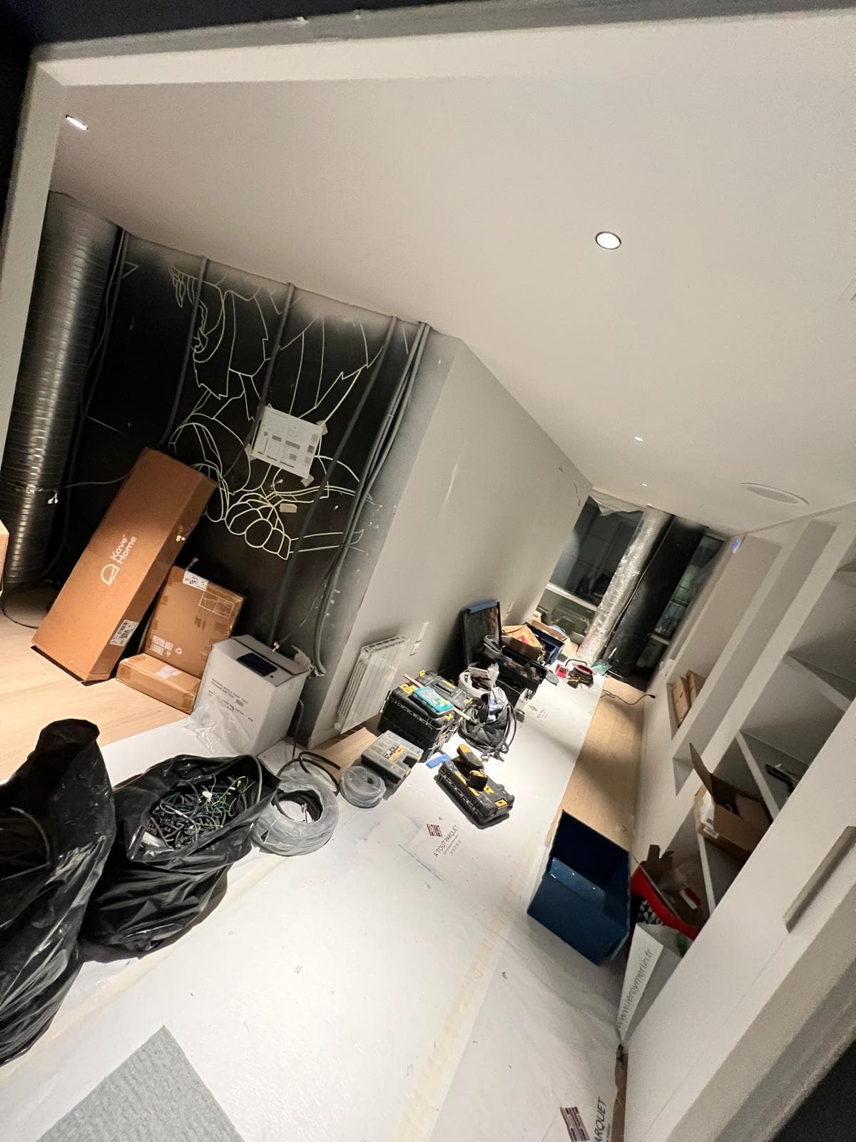Pièce en cours de travaux avant les finitions